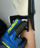 Reusch Attrakt Starter Solid Junior 5272514 4940 blue yellow 3